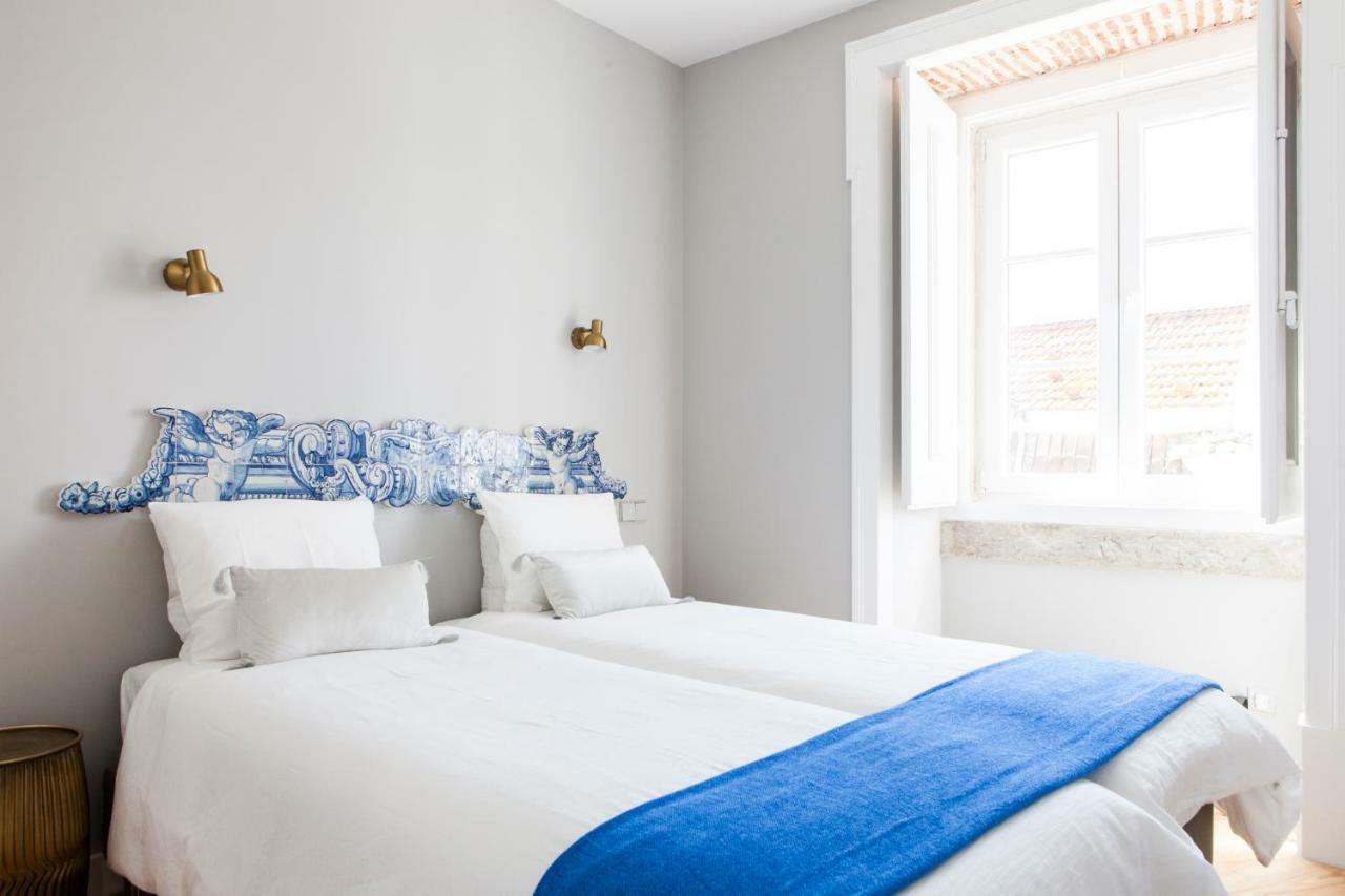 Alfama Sophisticate Flat With Balconies 2Bedrs 2Baths & Ac In 19Th Century Building Historic Center Apartment Lisbon Bagian luar foto